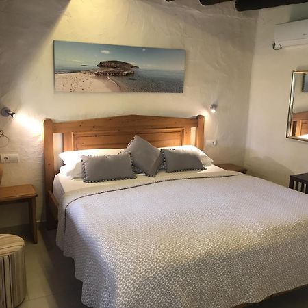 Finca Can Toni Sant Jordi de ses Salines Dış mekan fotoğraf